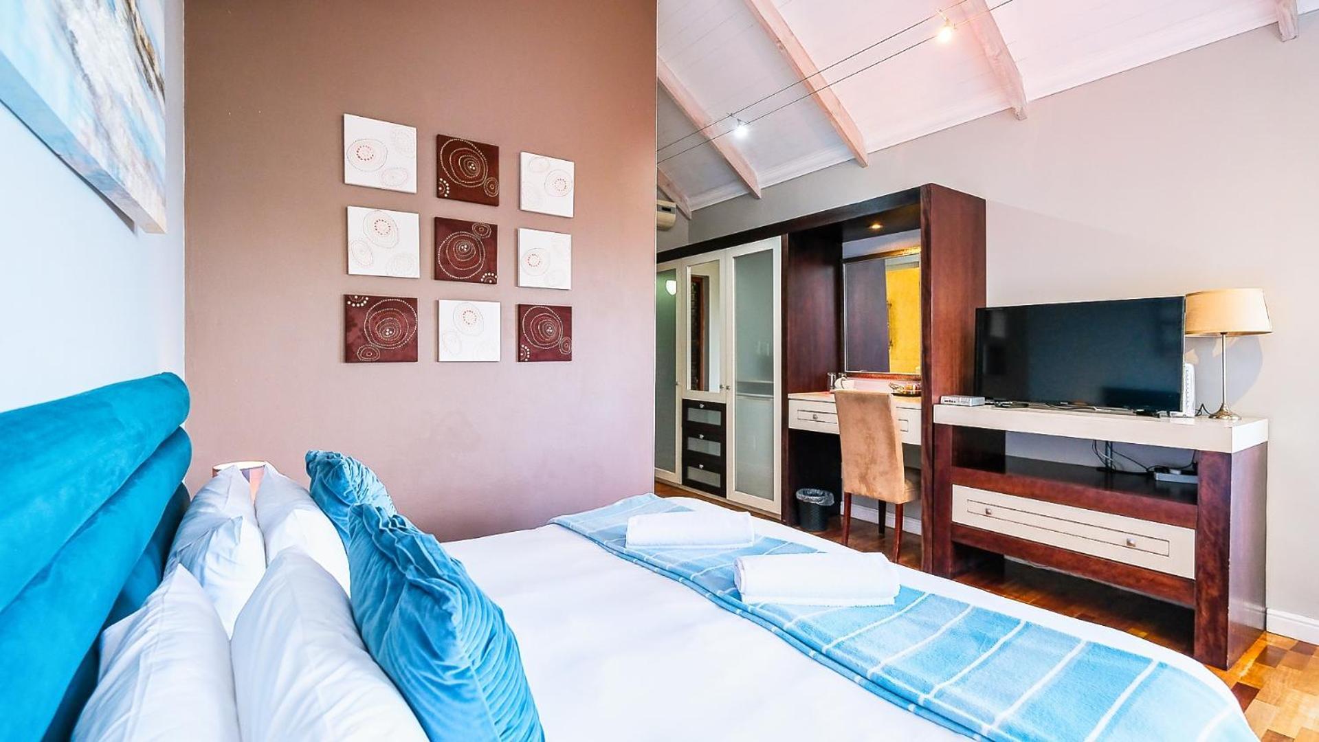 Under The Boardwalk B&B Guest House 维德尼斯 外观 照片